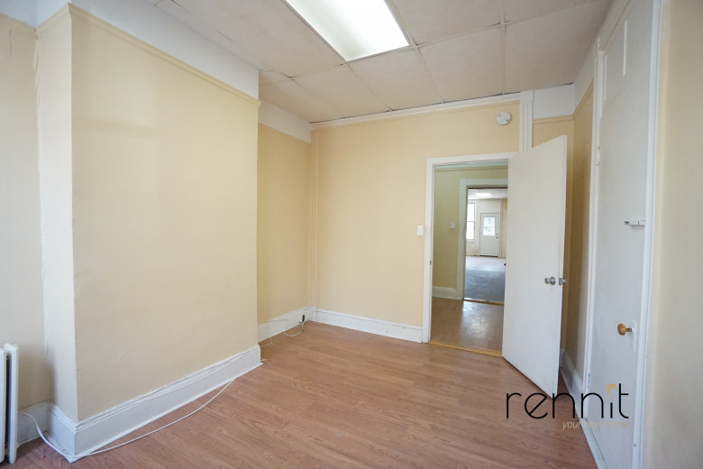 18-66 Linden St, Apt 1L Image 6