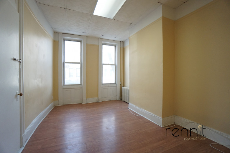 18-66 Linden St, Apt 1L Image 7