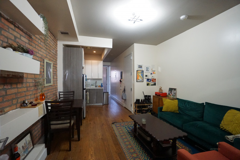 1872 Menahan St, Apt 2R Image 1