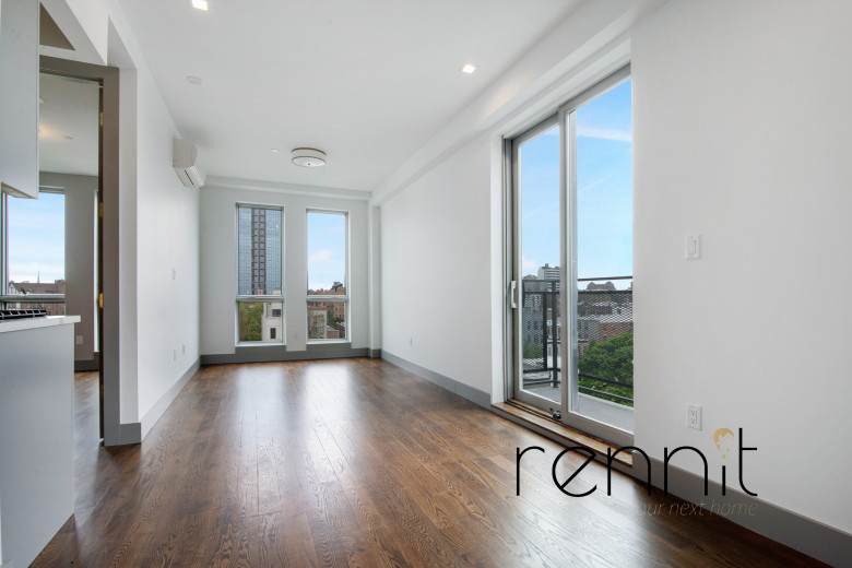 2527 Church Ave, Apt 5D Image 1