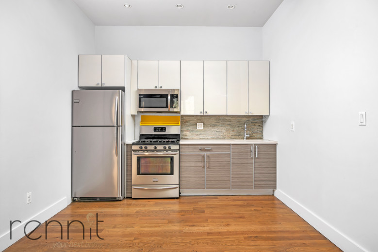 861 Broadway, Apt 2R Image 2