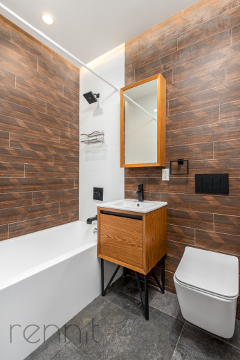 49 Rochester Ave, Apt 3L Image 8