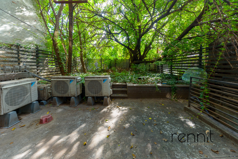 1042 Flushing Ave, Apt 2R Image 16