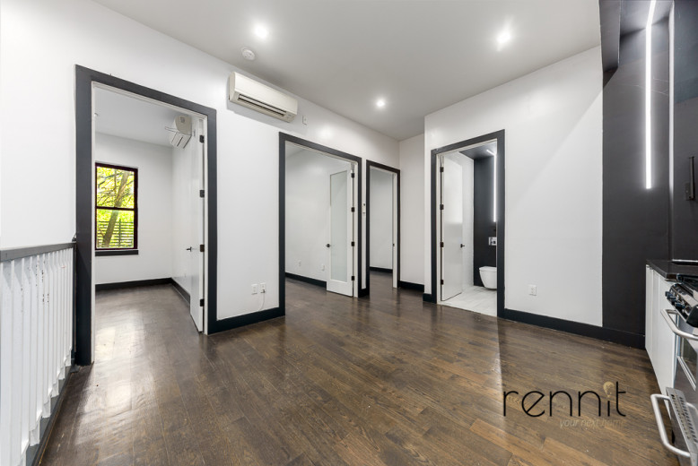 1042 Flushing Ave, Apt 1 Image 2