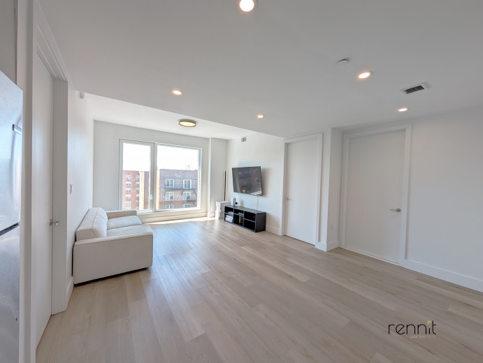 2039 Ocean Ave, Apt 703 Image 1