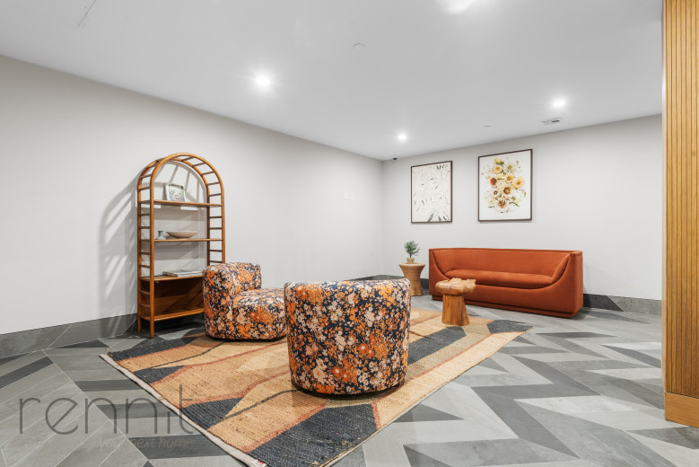 2039 Ocean Ave, Apt 703 Image 18