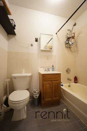 548 Hart St, Apt 1R Image 9