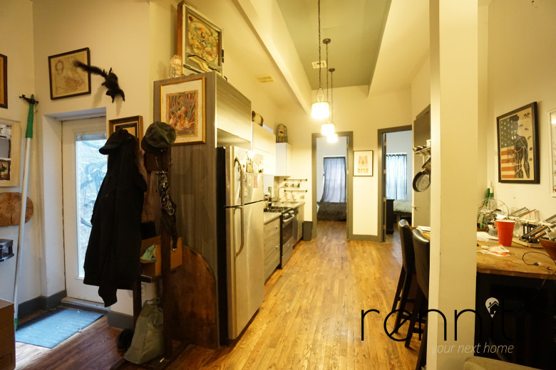 728 Knickerbocker Ave, Apt 1L Image 11