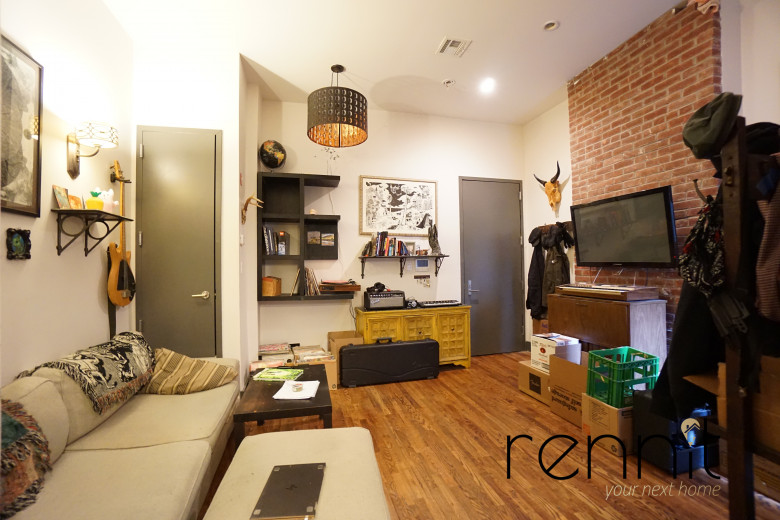 728 Knickerbocker Ave, Apt 1L Image 3