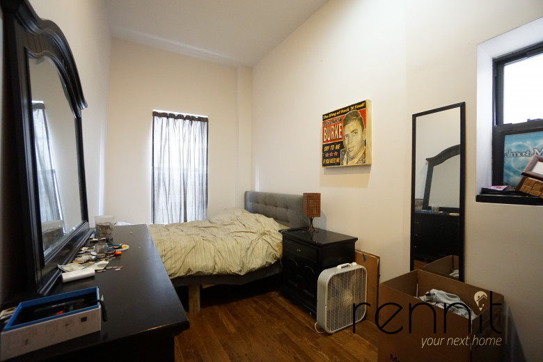 728 Knickerbocker Ave, Apt 1L Image 9