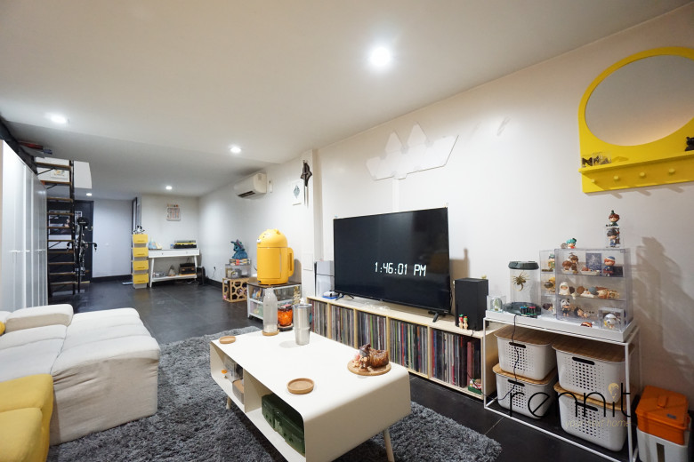 241 Devoe St, Apt 1L Image 19