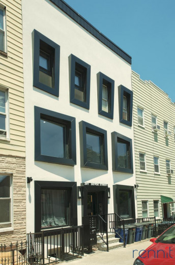 241 Devoe St, Apt 1L Image 27
