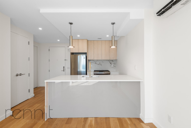 375 Dean St, Apt 906 Image 4