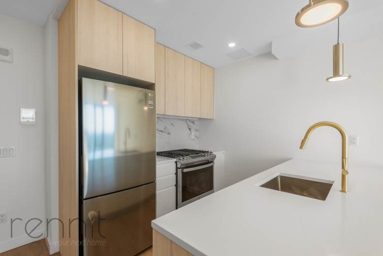 375 Dean St, Apt 906 Image 5