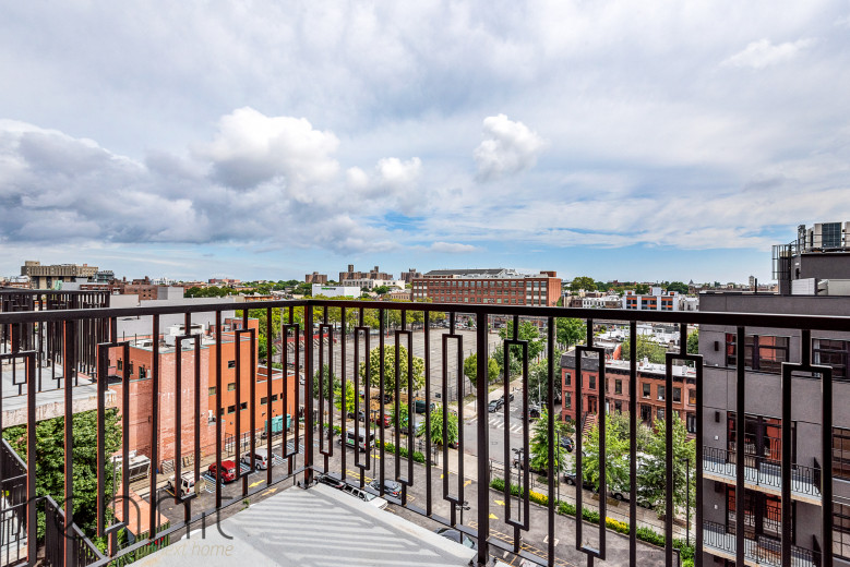 1430 Fulton St, Apt 809 Image 3