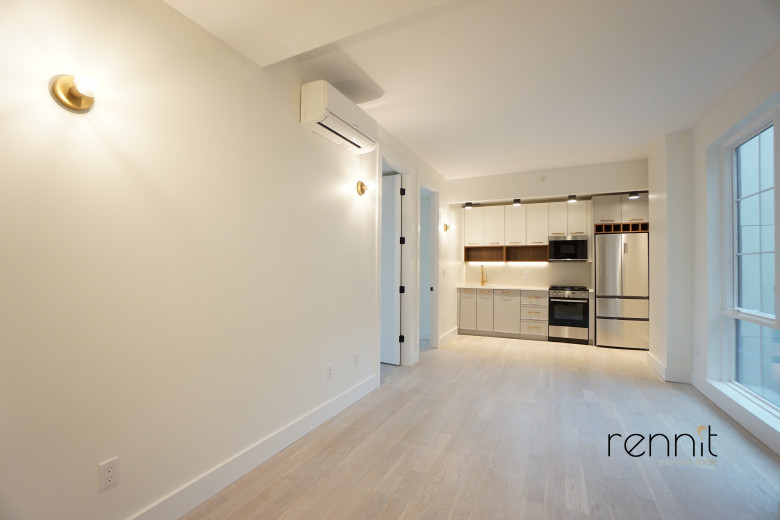 937 Rogers Ave, Apt 5A Image 9