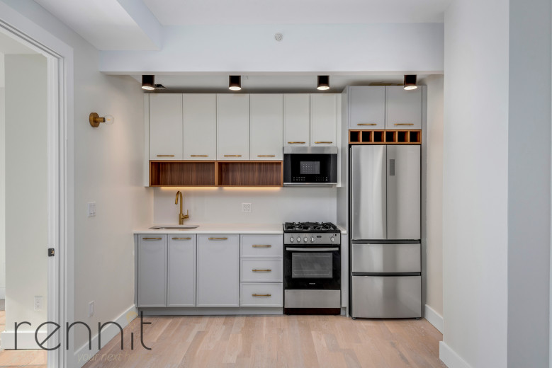 937 Rogers Ave, Apt 5A Image 8