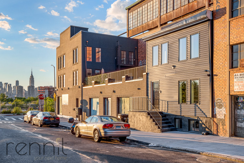 17 Kent Ave, Apt 2 Image 14