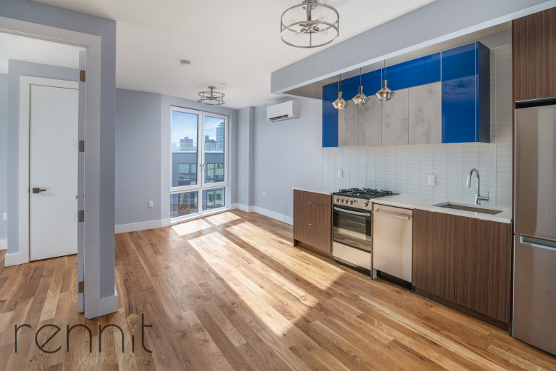56 Ainslie St, Apt 2C Image 1