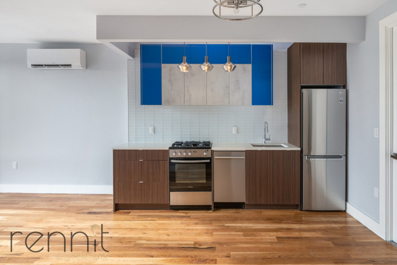 56 Ainslie St, Apt 2C Image 3