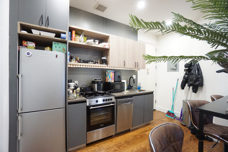 294 Powers St, Apt 3F Image 17