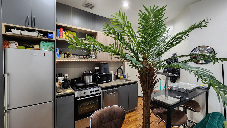 294 Powers St, Apt 3F Image 4