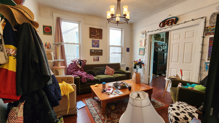 287 Schaefer St, Apt 3 Image 2