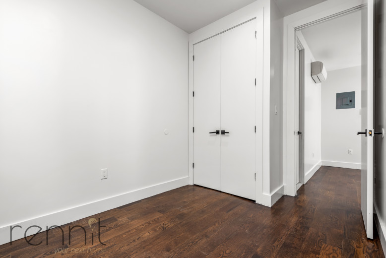 205 Johnson Ave, Apt 2L Image 10