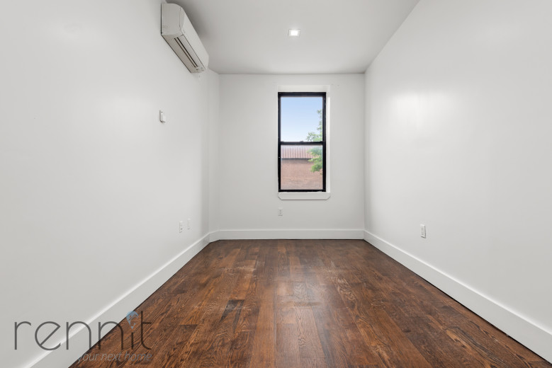 205 Johnson Ave, Apt 2L Image 4