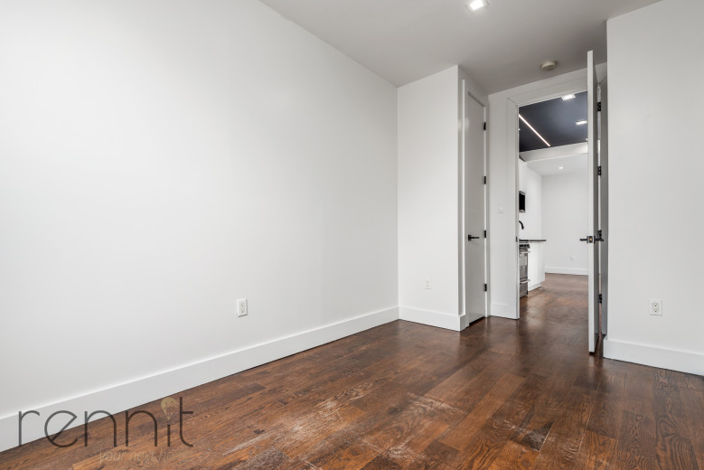 205 Johnson Ave, Apt 2L Image 5