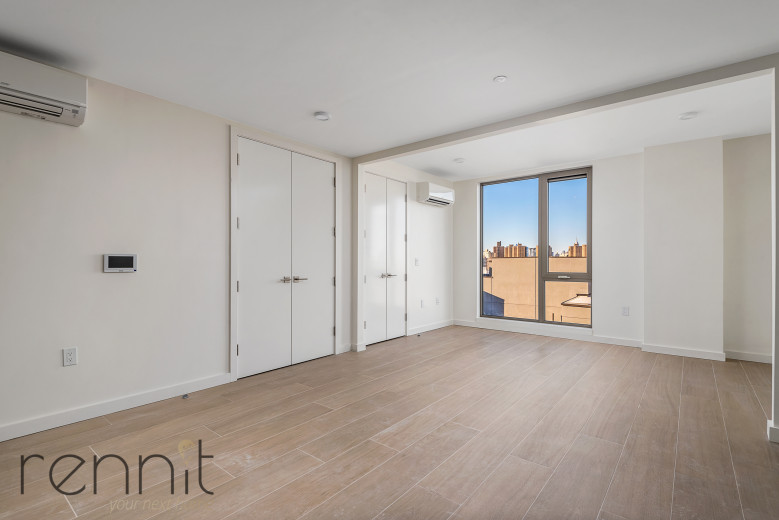 33 Little Nassau St, Apt 903 Image 8