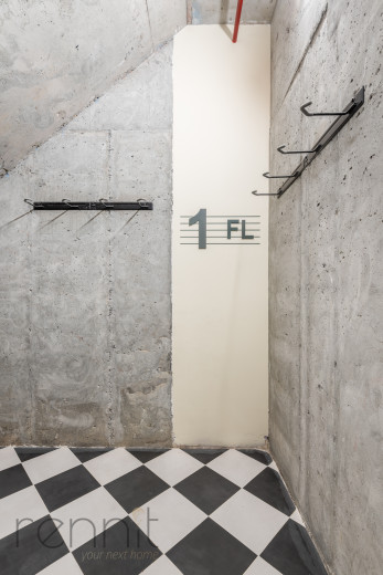179 Meserole St, Apt 4C Image 16
