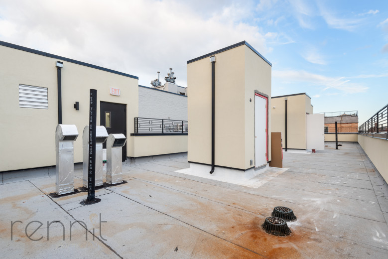 179 Meserole St, Apt 4C Image 21