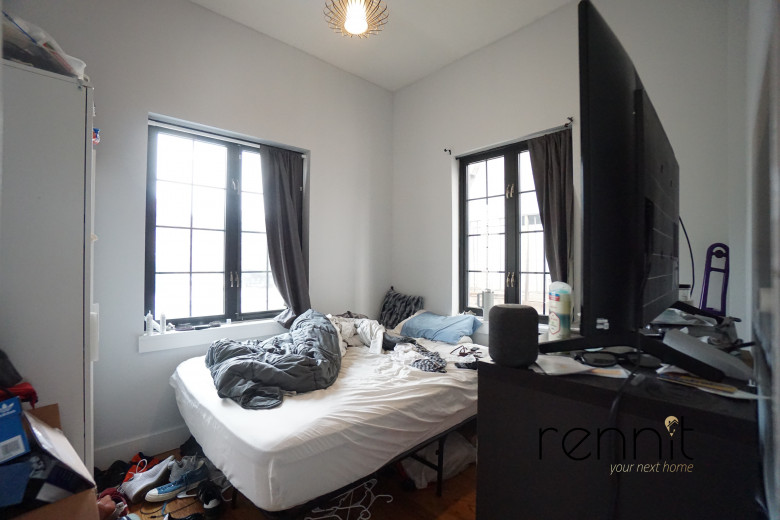 10 Locust St, Apt 3 Image 6