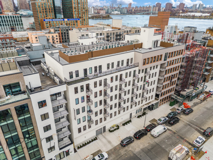 26-25 3rd St, Apt 508B Image 25