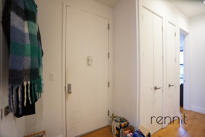 376 Bleecker St, Apt 2 Image 12
