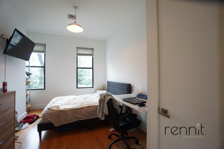 376 Bleecker St, Apt 2 Image 13