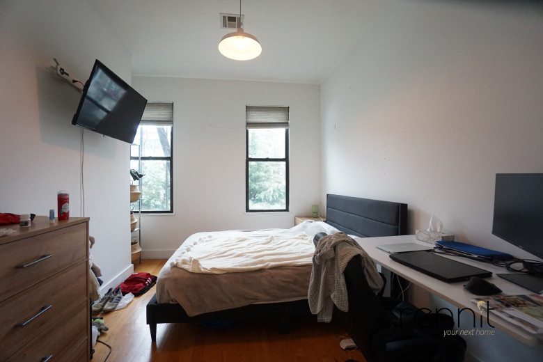 376 Bleecker St, Apt 2 Image 5