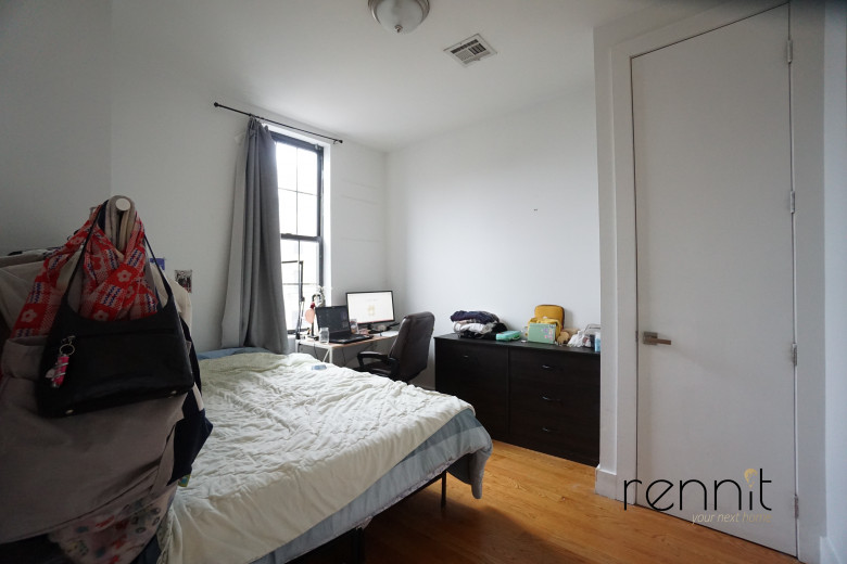 376 Bleecker St, Apt 2 Image 7