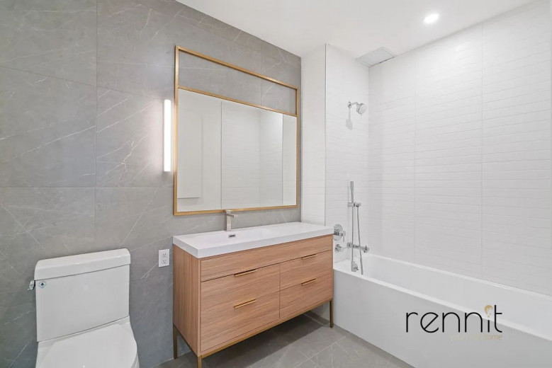 375 Dean St, Apt 502 Image 4