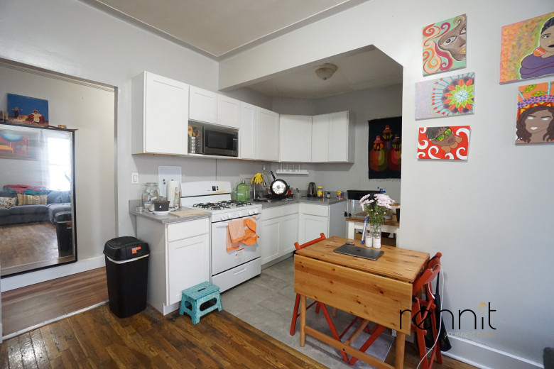 1614 Prospect Pl, Apt 2R Image 2