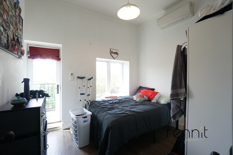 295 Montgomery St, Apt 4R Image 6
