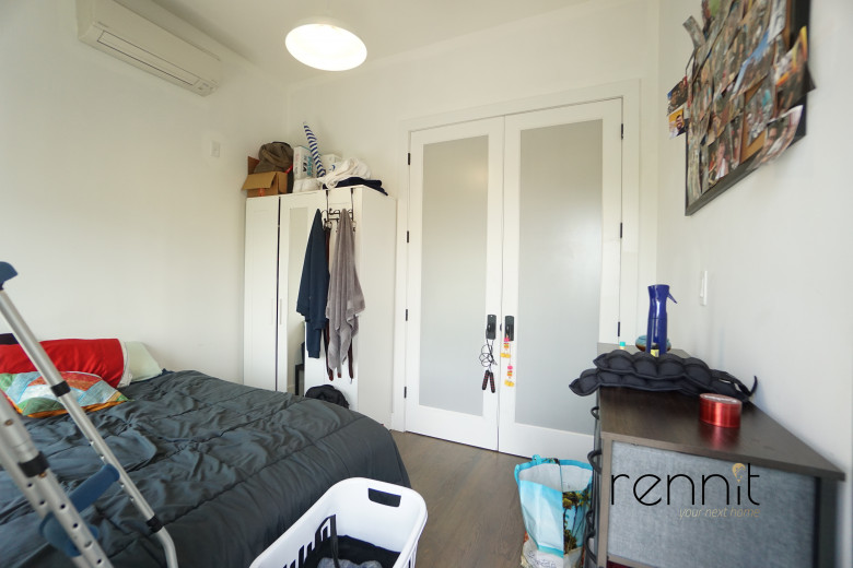 295 Montgomery St, Apt 4R Image 7