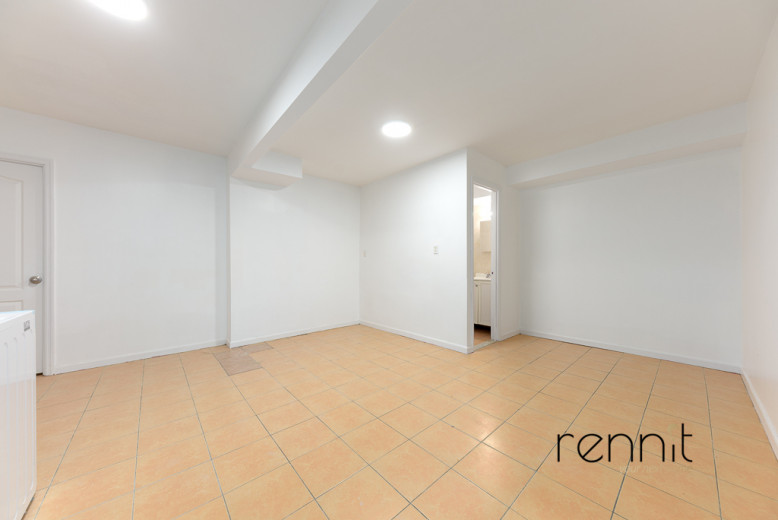 1107 Irving Ave, Apt 1B Image 11