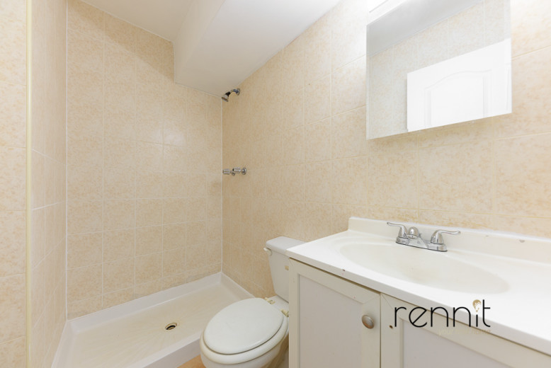 1107 Irving Ave, Apt 1B Image 15