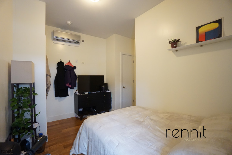 453 Franklin Ave, Apt 2A Image 6
