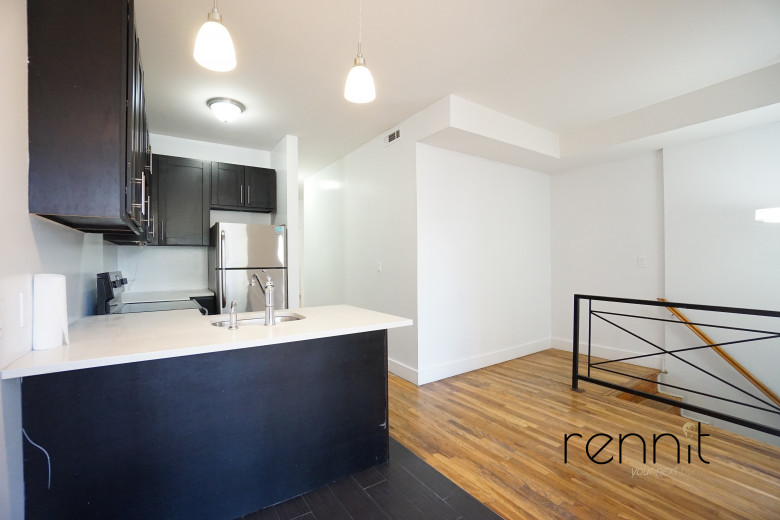 431 Quincy St, Apt 3 Image 11