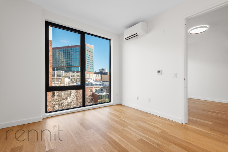 375 Dean St, Apt 510 Image 8
