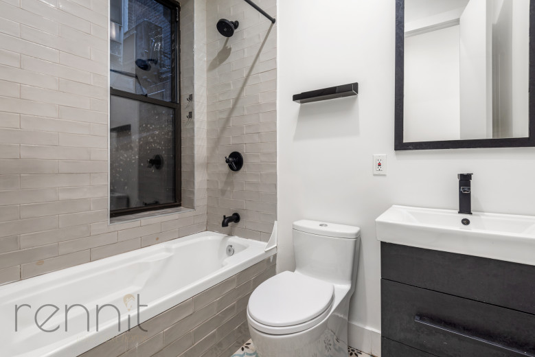 26 Irving Ave, Apt 1R Image 7