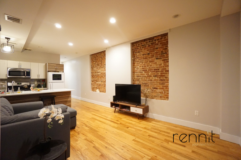 224 Schaefer St, Apt 1R Image 10